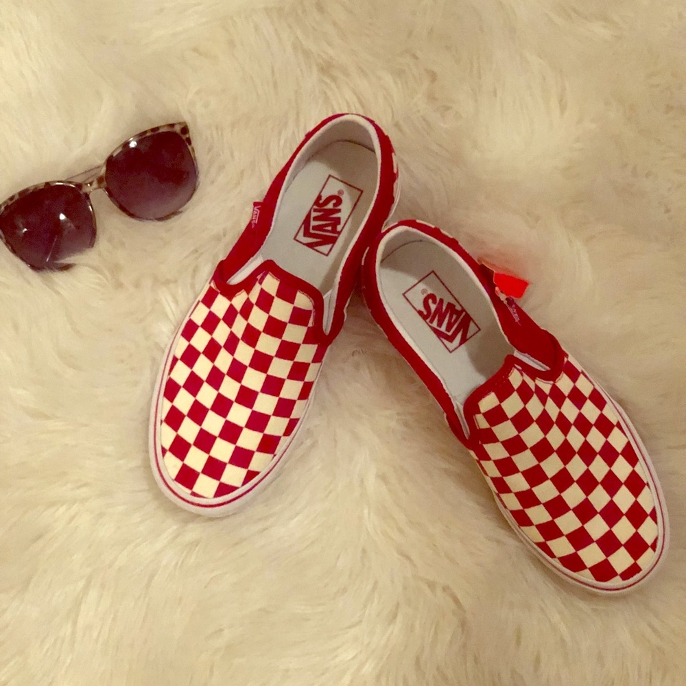 Vans Asher Women’s Skate Slip-on Shoe Red/White